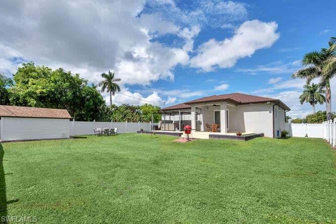 3196 Connecticut Ave, Naples, photo 41