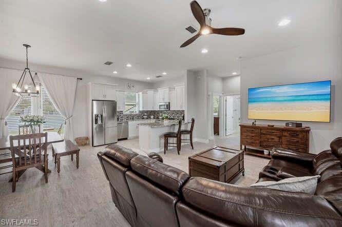 3196 Connecticut Ave, Naples, photo 8