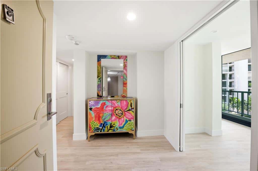 2316 Gulf Shore Blvd #411, Naples, photo 6
