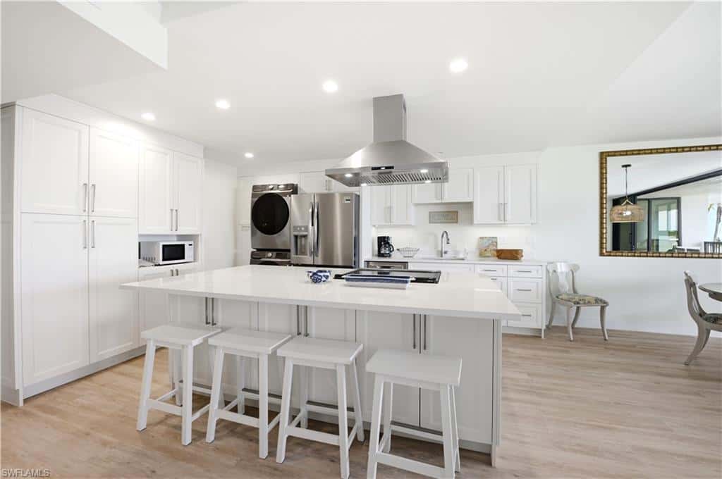 2316 Gulf Shore Blvd #411, Naples, photo 15
