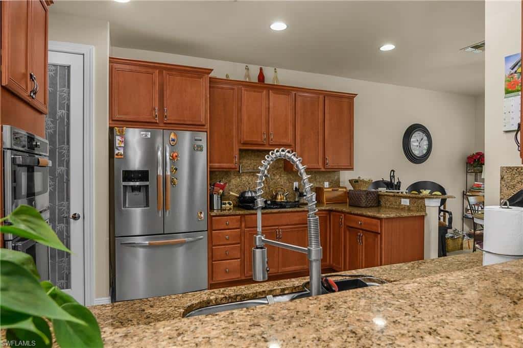 19748 Maddelena Cir, Estero, photo 9