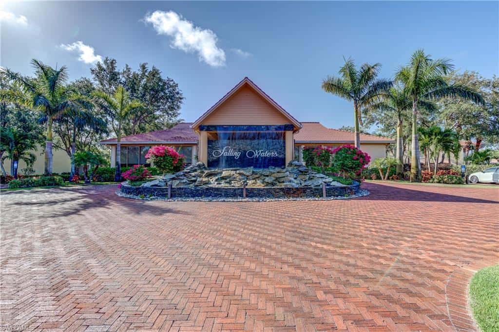 2325 Hidden Lake Dr #1, Naples, photo 32