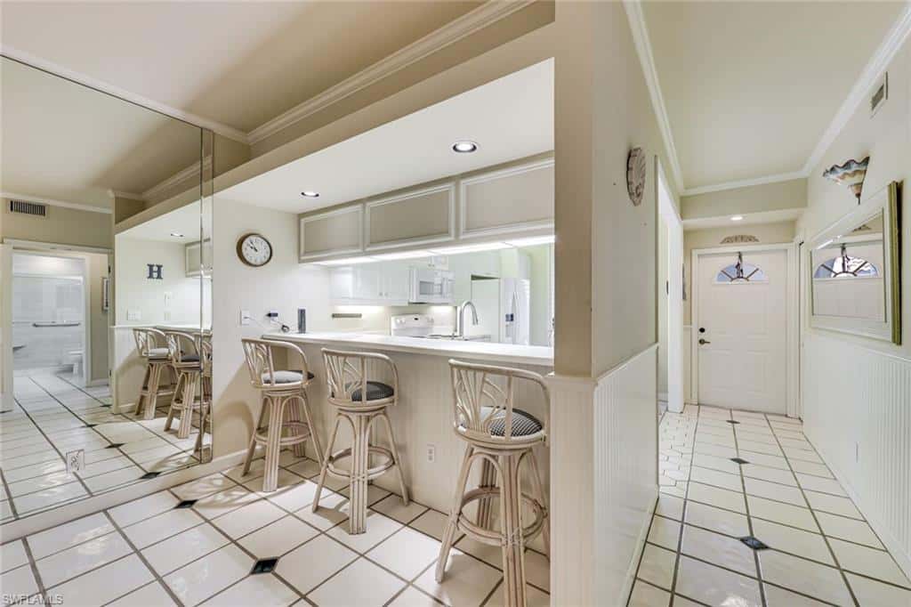 2325 Hidden Lake Dr #1, Naples, photo 5