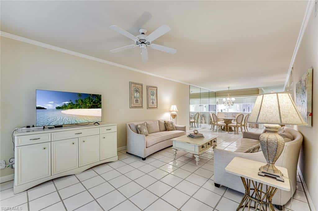 2325 Hidden Lake Dr #1, Naples, photo 10
