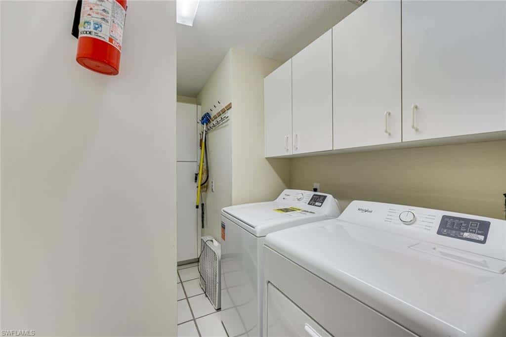 2325 Hidden Lake Dr #1, Naples, photo 19