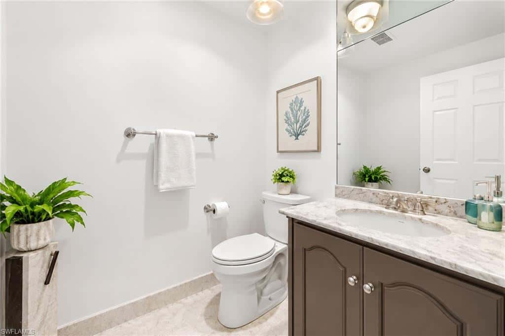 6075 Pelican Bay Blvd #204, Naples, photo 8
