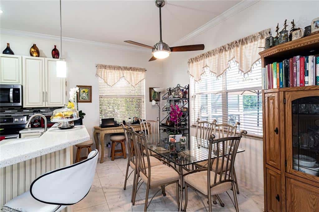 2540 Keystone Lake Dr, Cape Coral, photo 12