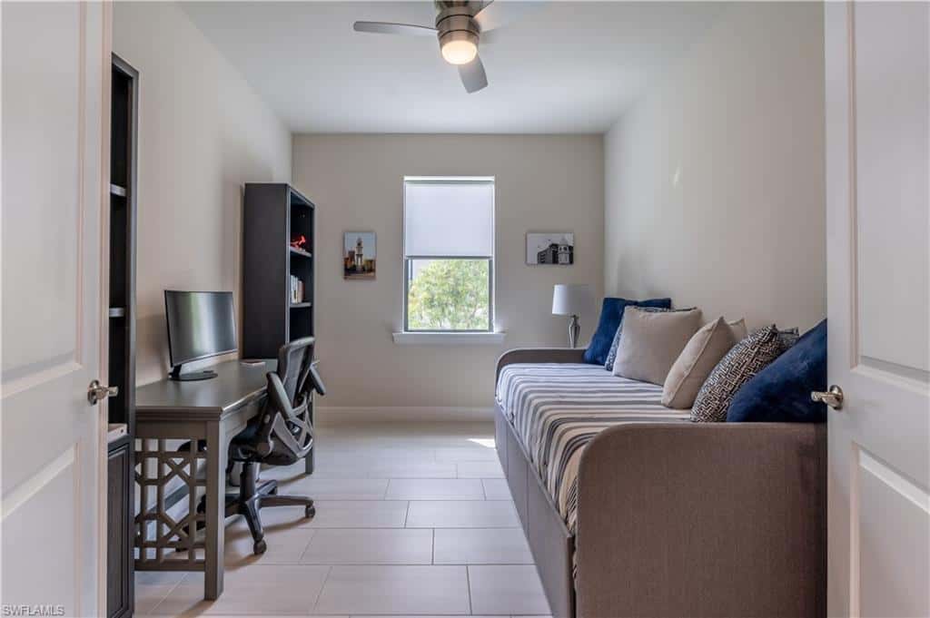 6727 Pennyroyal Dr, Naples, photo 25