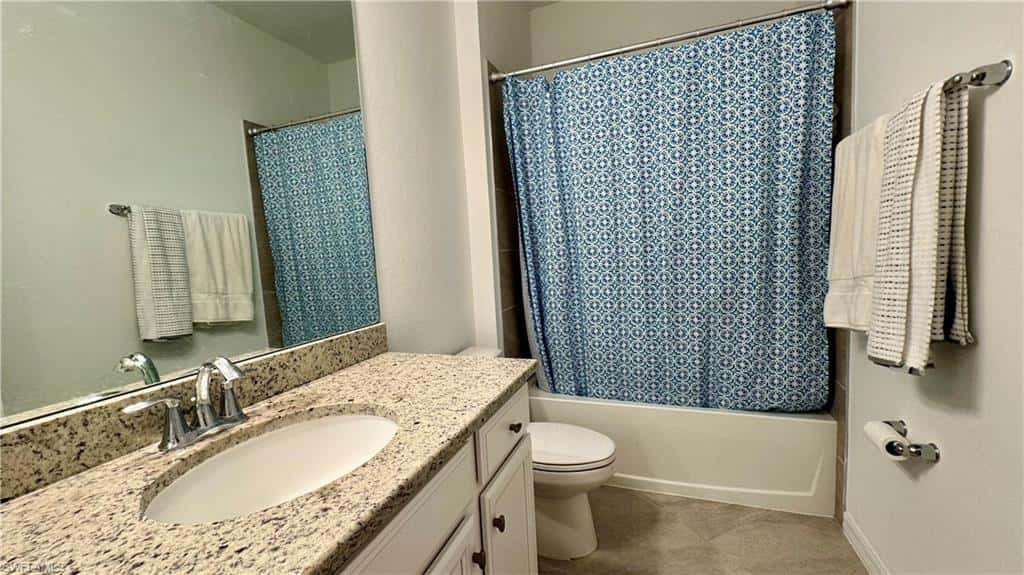 2066 Tamarron Ln, Naples, photo 17