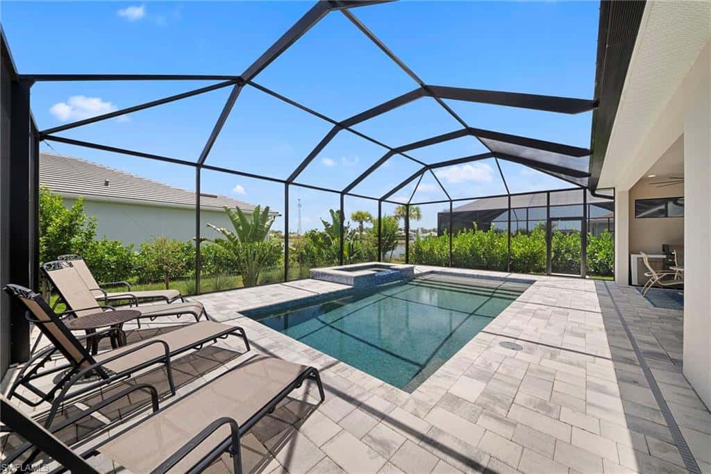 9088 Wisteria Way, Naples, photo 32
