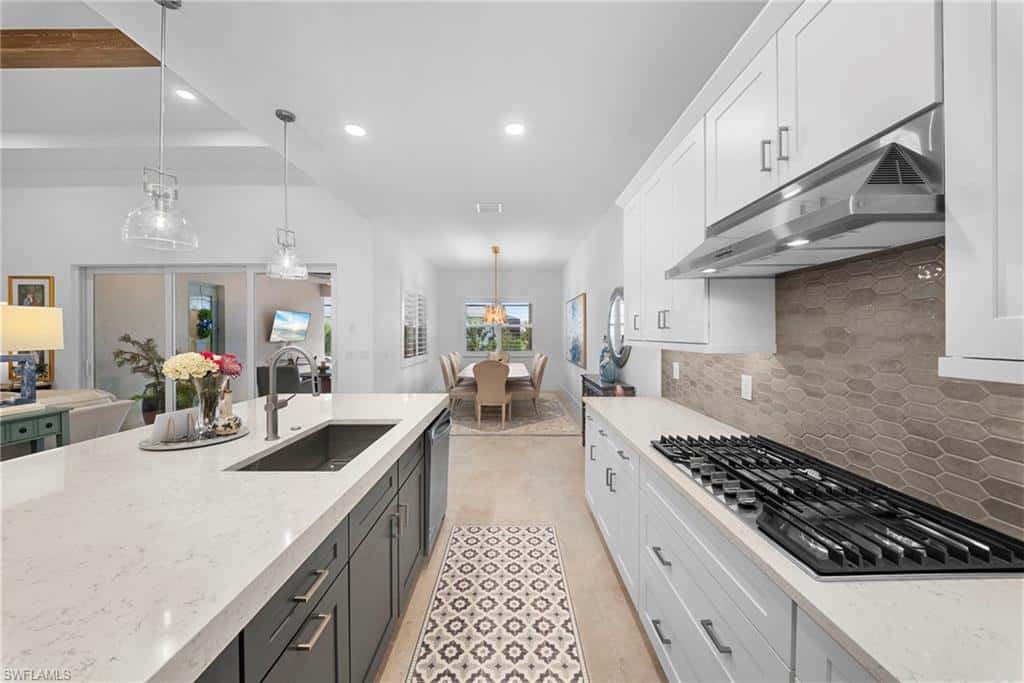 9088 Wisteria Way, Naples, photo 11