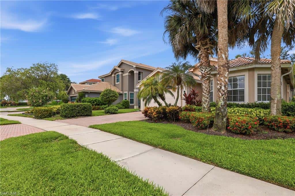 2009 Isla De Palma Cir, Naples, photo 4