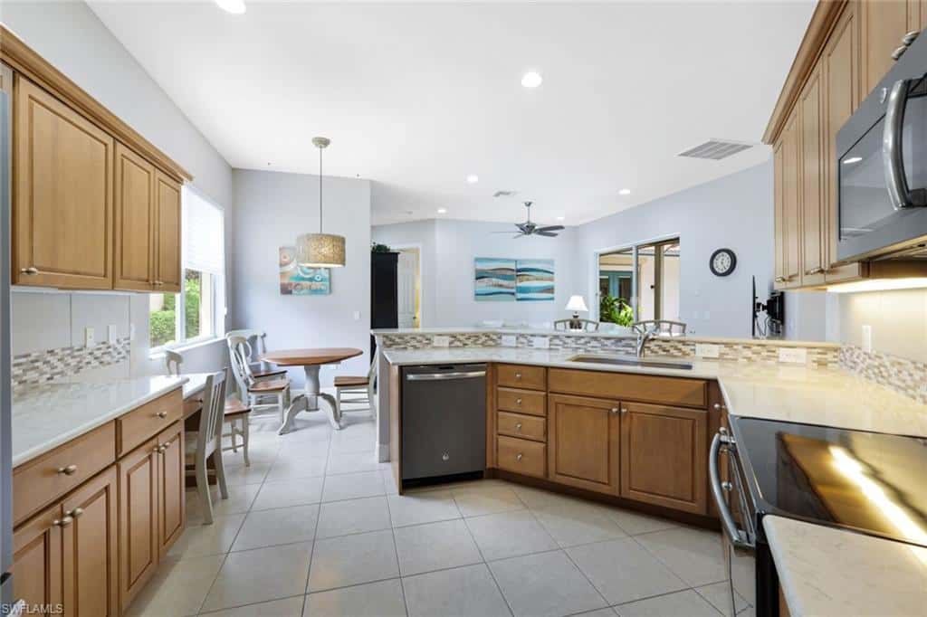 28201 L Burton Fletcher Ct, Bonita Springs, photo 17