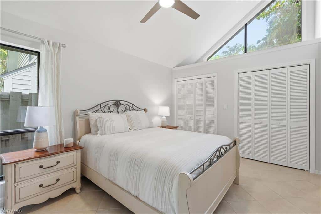1281 Solana Rd, Naples, photo 16
