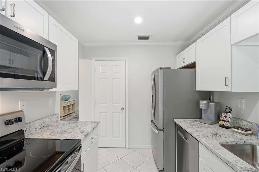 1281 Solana Rd, Naples, photo 9