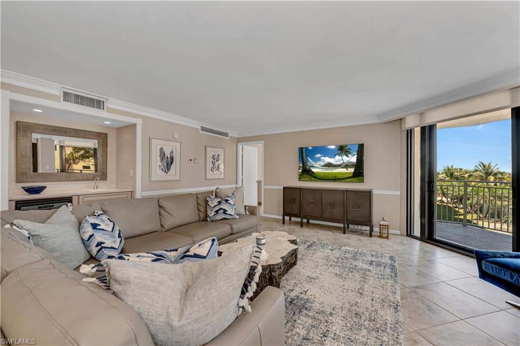 520 Collier Blvd #206, Marco Island, photo 8