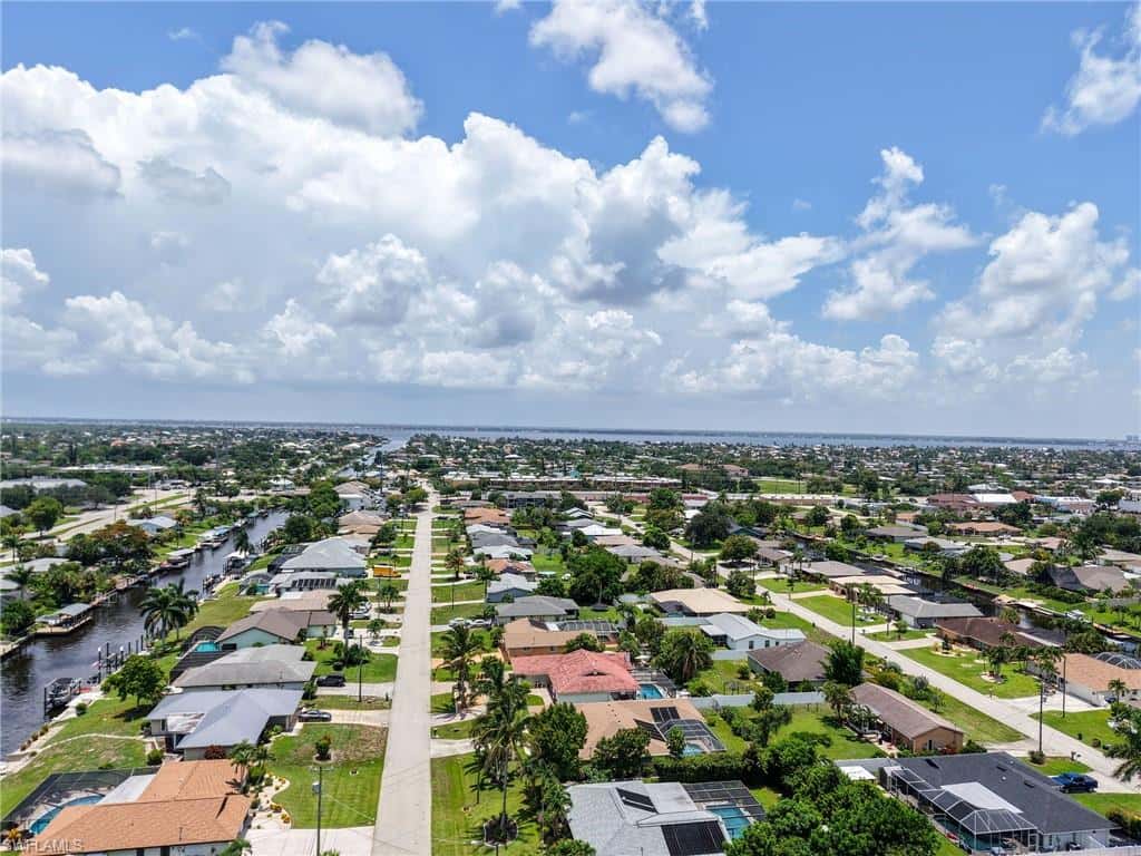 1433 28th Ter, Cape Coral, photo 45