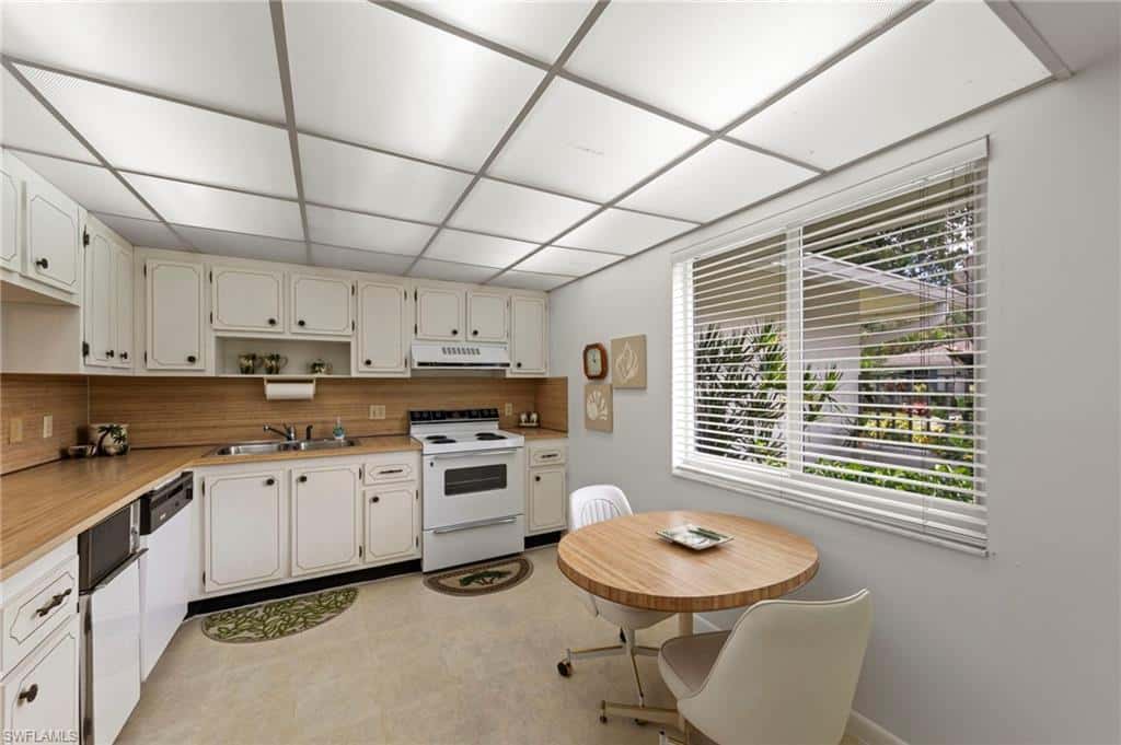 50 Glades Blvd #2, Naples, photo 14