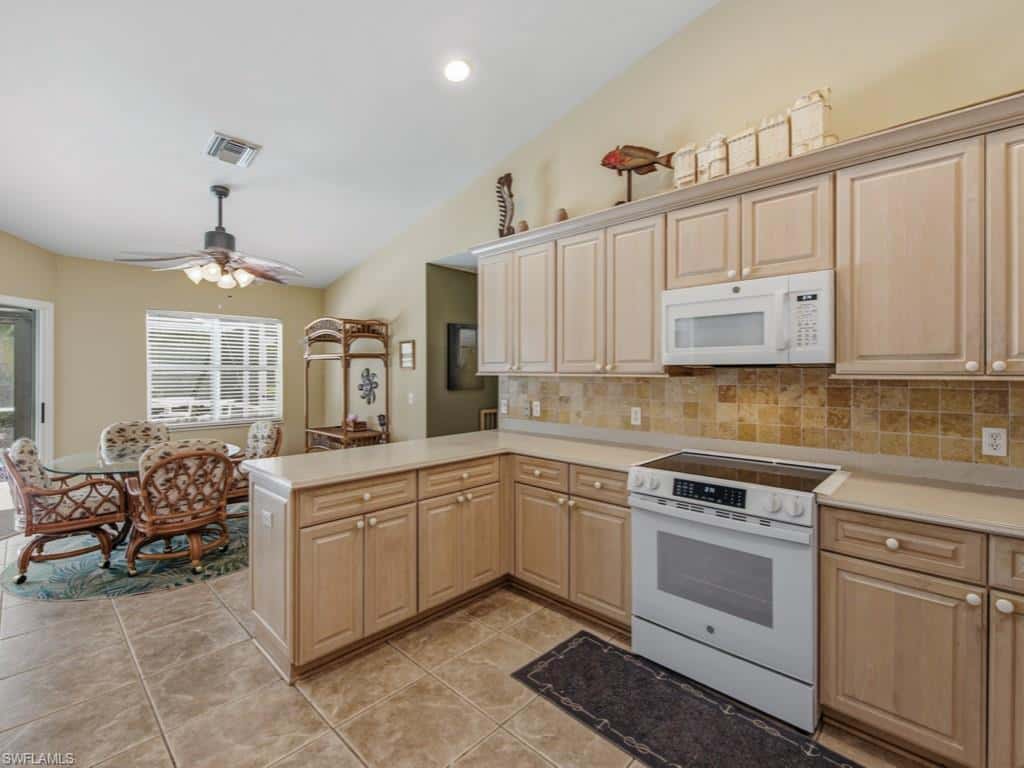 211 Bahama Ave, Marco Island, photo 9