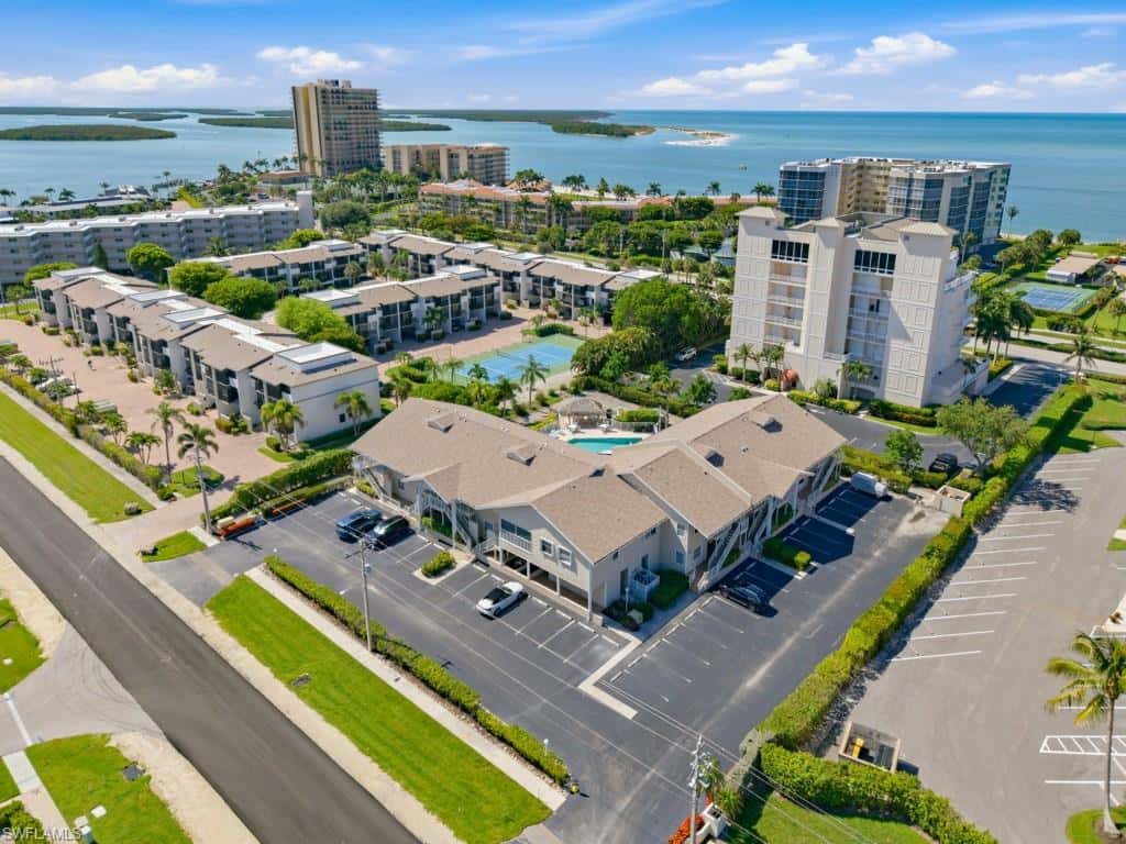 1060 Swallow Ave #107, Marco Island, photo 26