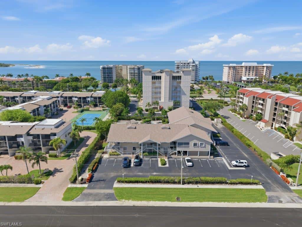 1060 Swallow Ave #107, Marco Island, photo 34