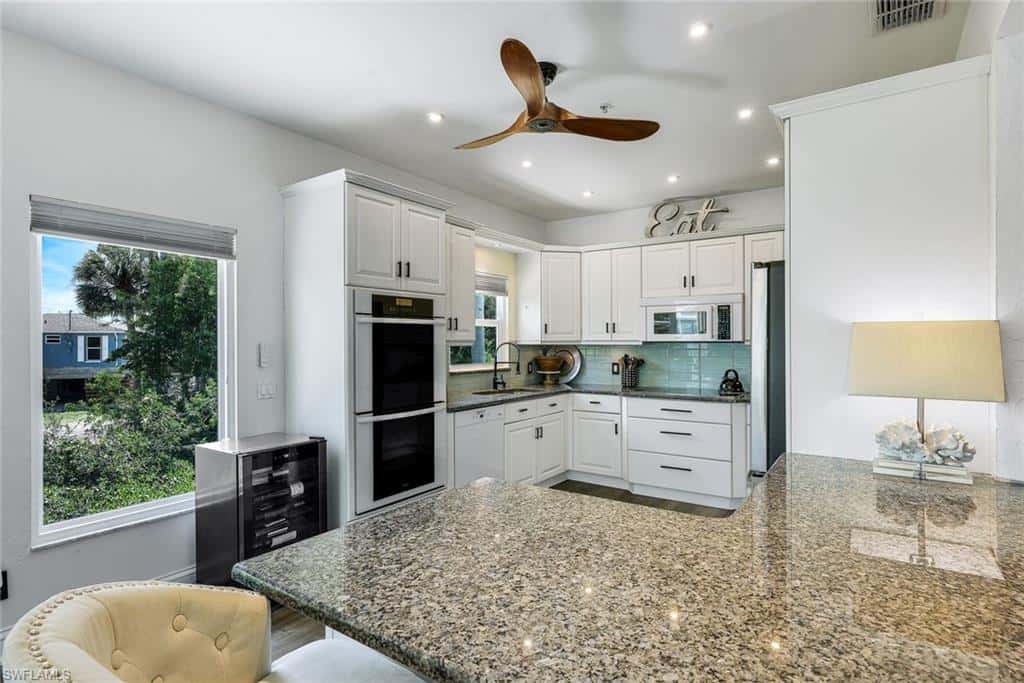 3858 Riviera Cir, Bonita Springs, photo 21