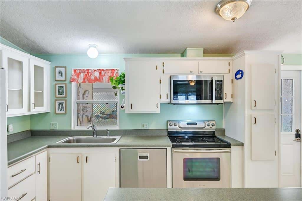 148 Seven Seas Way, Naples, photo 14