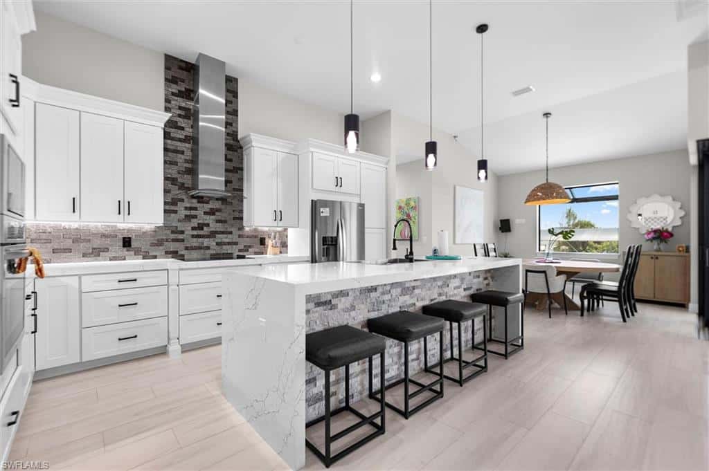 1212 32nd Pl, Cape Coral, photo 5