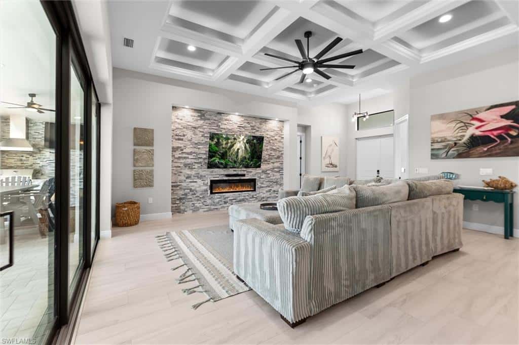 1212 32nd Pl, Cape Coral, photo 9