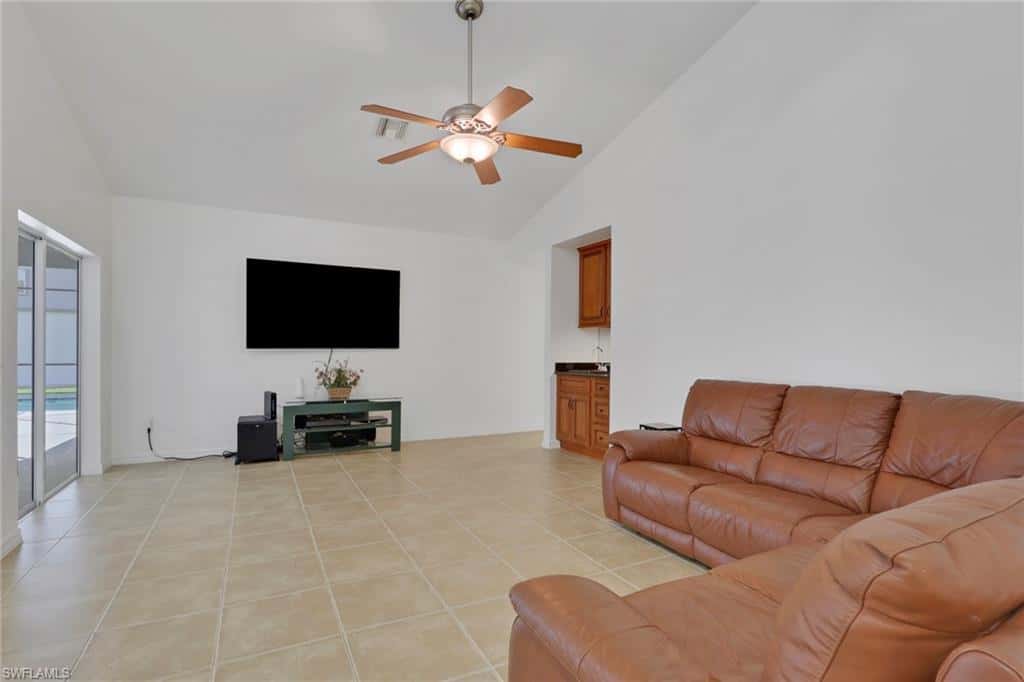 1330 11th St, Naples, photo 17