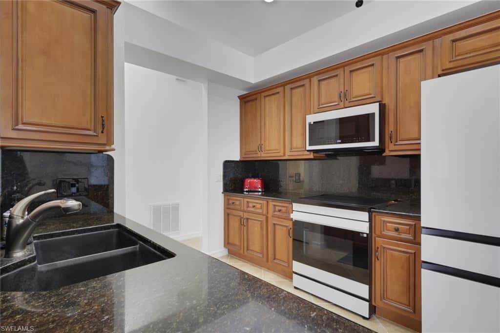 1330 11th St, Naples, photo 16