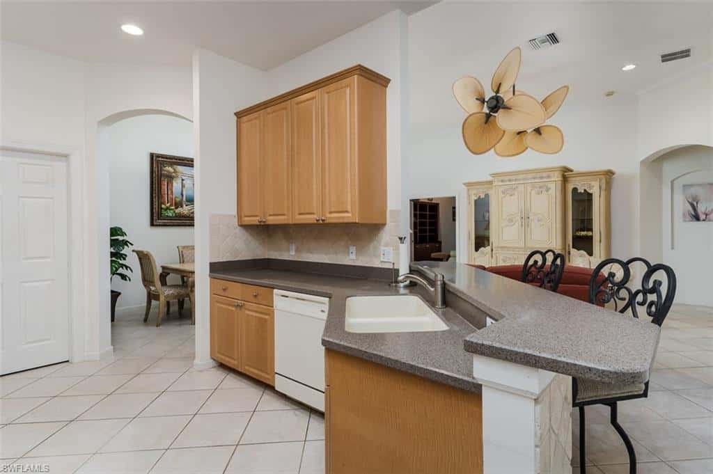 15821 Delaplata Ln, Naples, photo 13