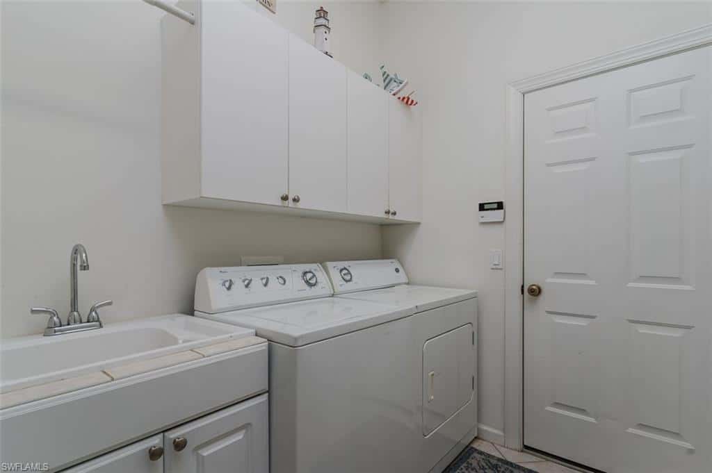15821 Delaplata Ln, Naples, photo 22