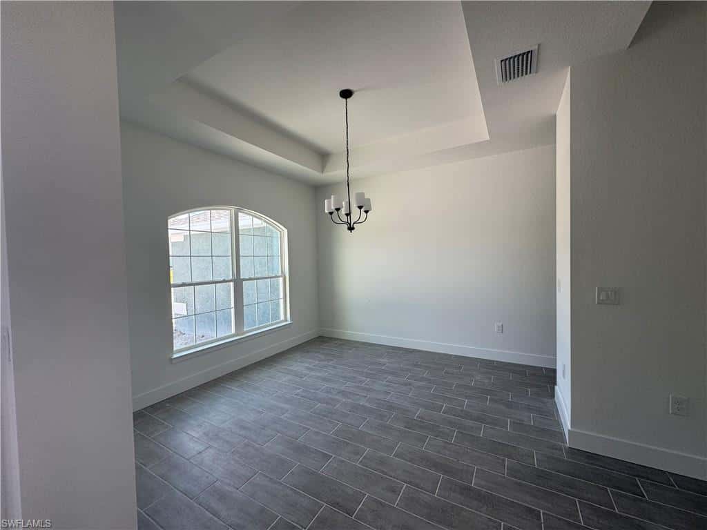 302 1st Ter, Cape Coral, photo 7