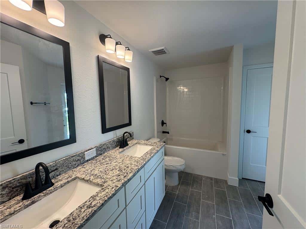 302 1st Ter, Cape Coral, photo 18