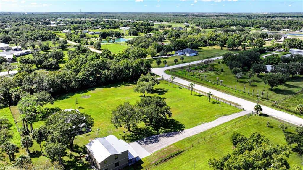 5961 Pangola Rd, Fort Myers, photo 6