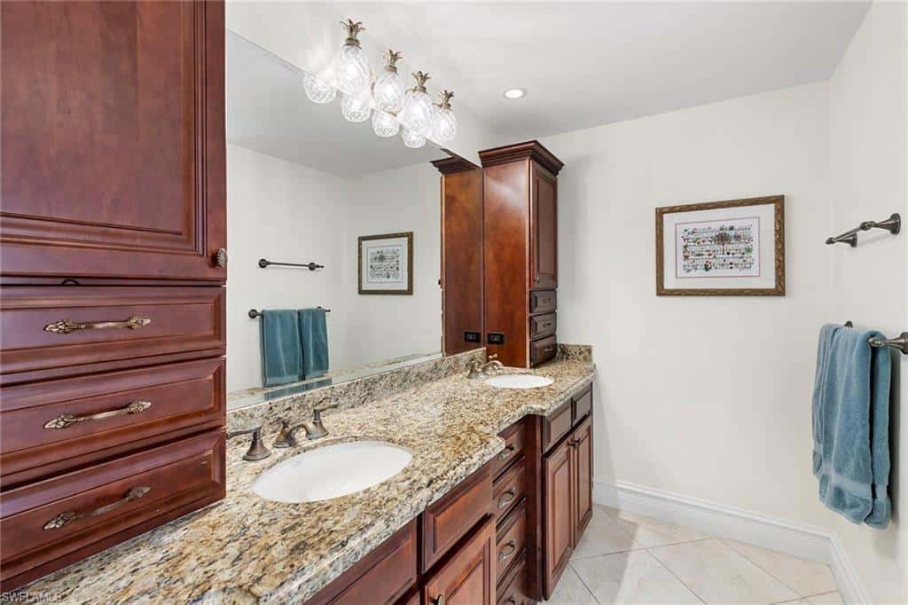 5731 Cypress Hollow Way, Naples, photo 17