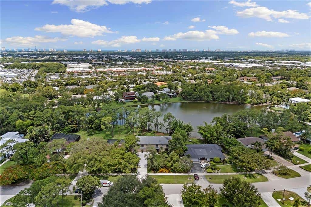 5731 Cypress Hollow Way, Naples, photo 45
