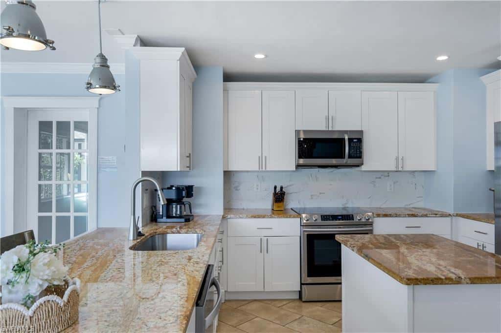 841 107th Ave, Naples, photo 13