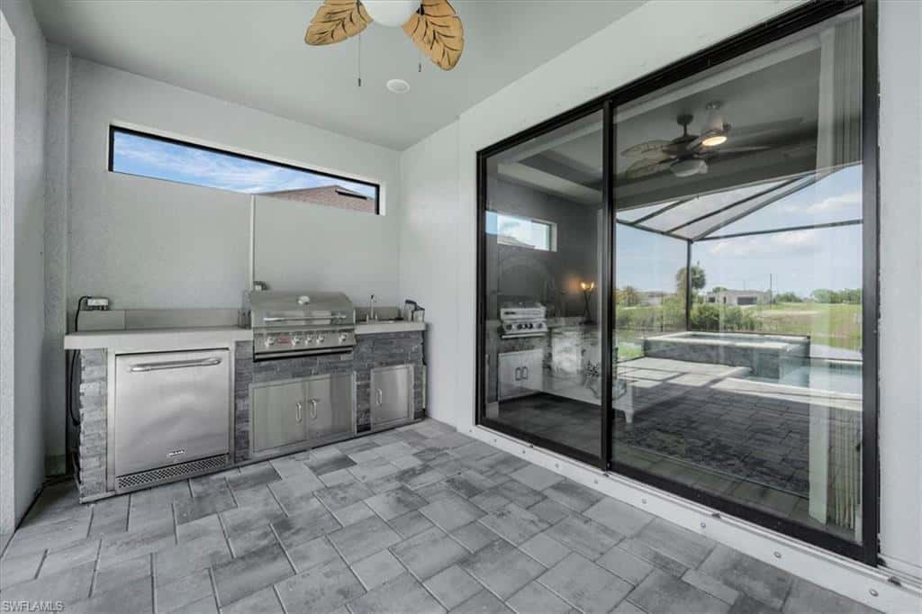 1504 17th Ter, Cape Coral, photo 39