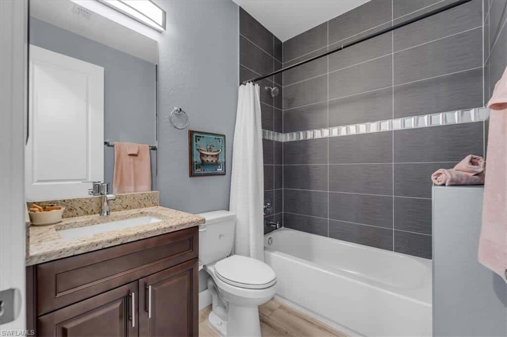 1504 17th Ter, Cape Coral, photo 21