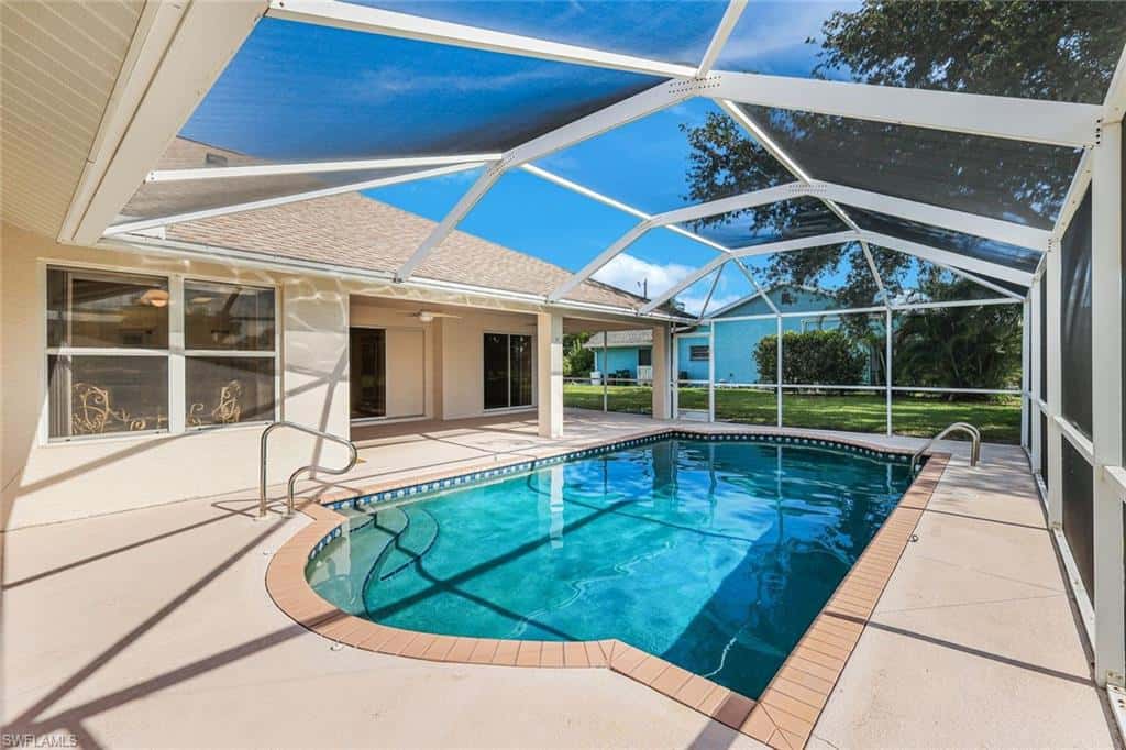 615 19th Ct, Cape Coral, photo 37