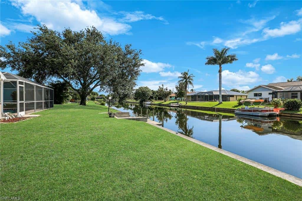 615 19th Ct, Cape Coral, photo 39