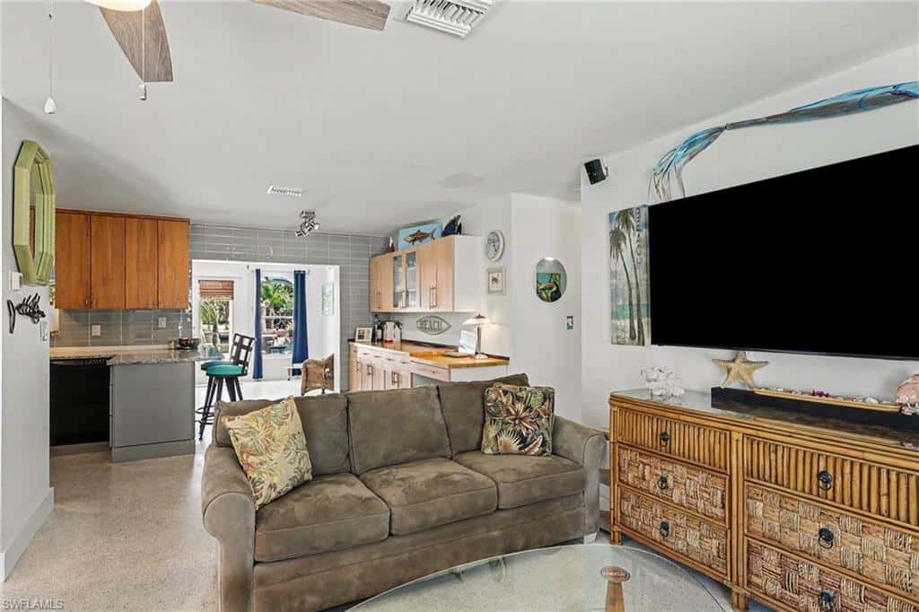 3608 Rita Ln, St. James City, photo 9