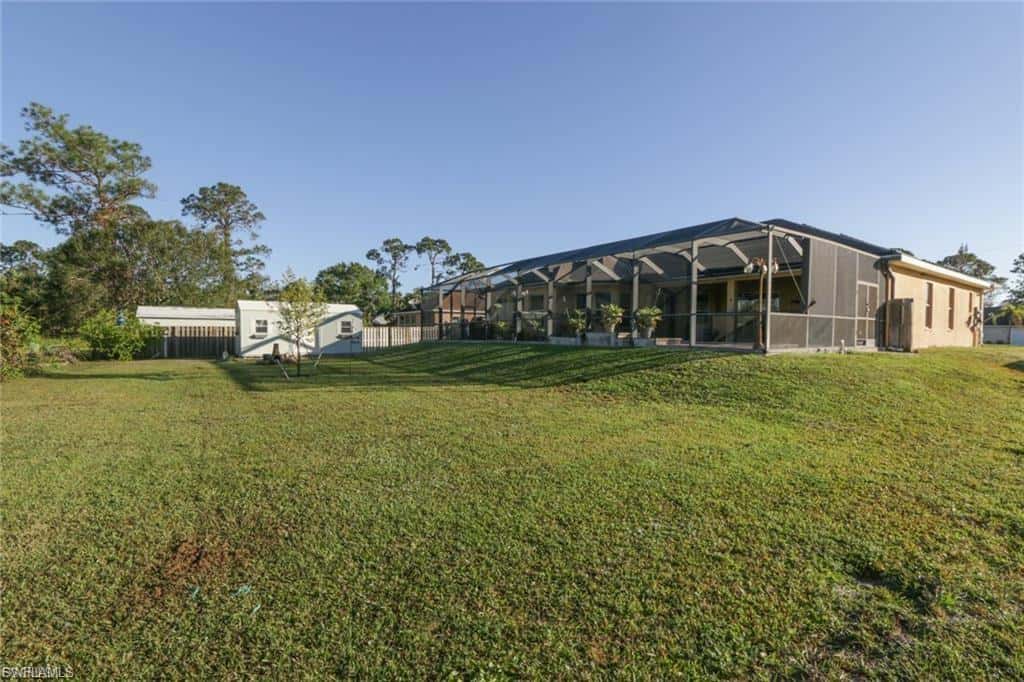 611 Clayton Ave, Lehigh Acres, photo 22