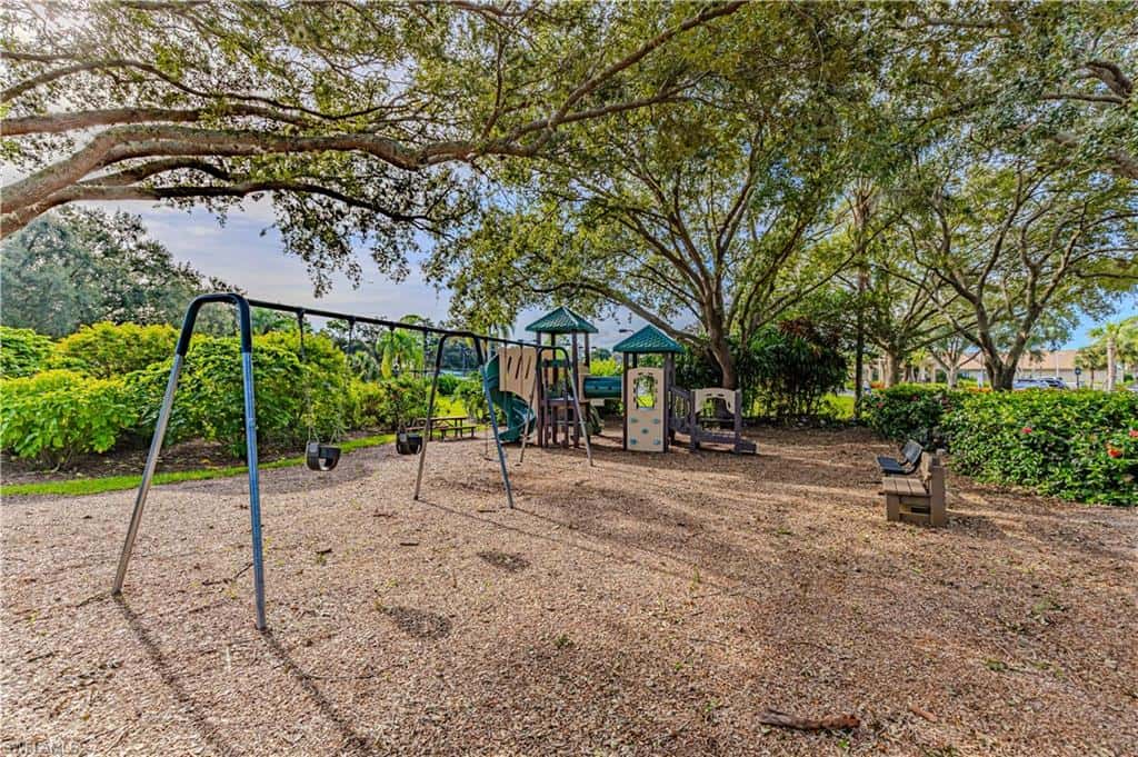 11811 Longshore Way, Naples, photo 38
