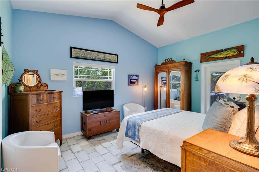 1318 Junonia St, Sanibel, photo 12