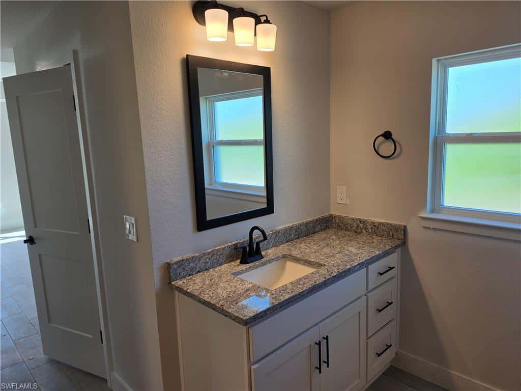 2800 8th Ter, Cape Coral, photo 10