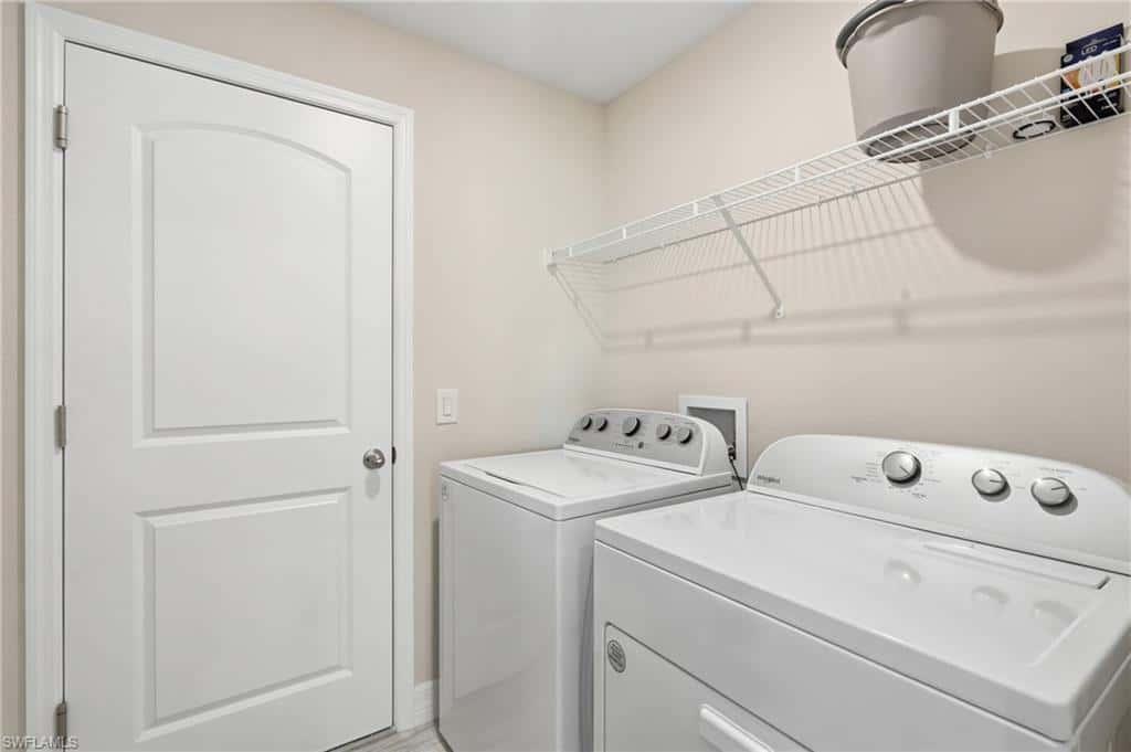 3728 Yucatan Pkwy, Cape Coral, photo 14