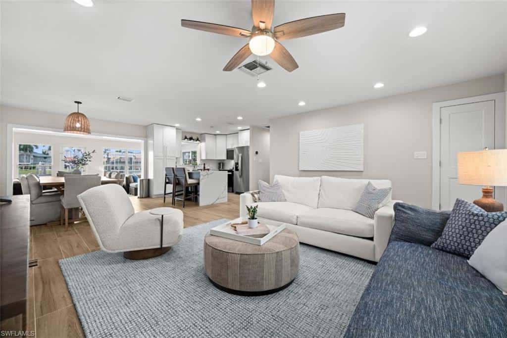 373 Egret Ave, Naples, photo 9